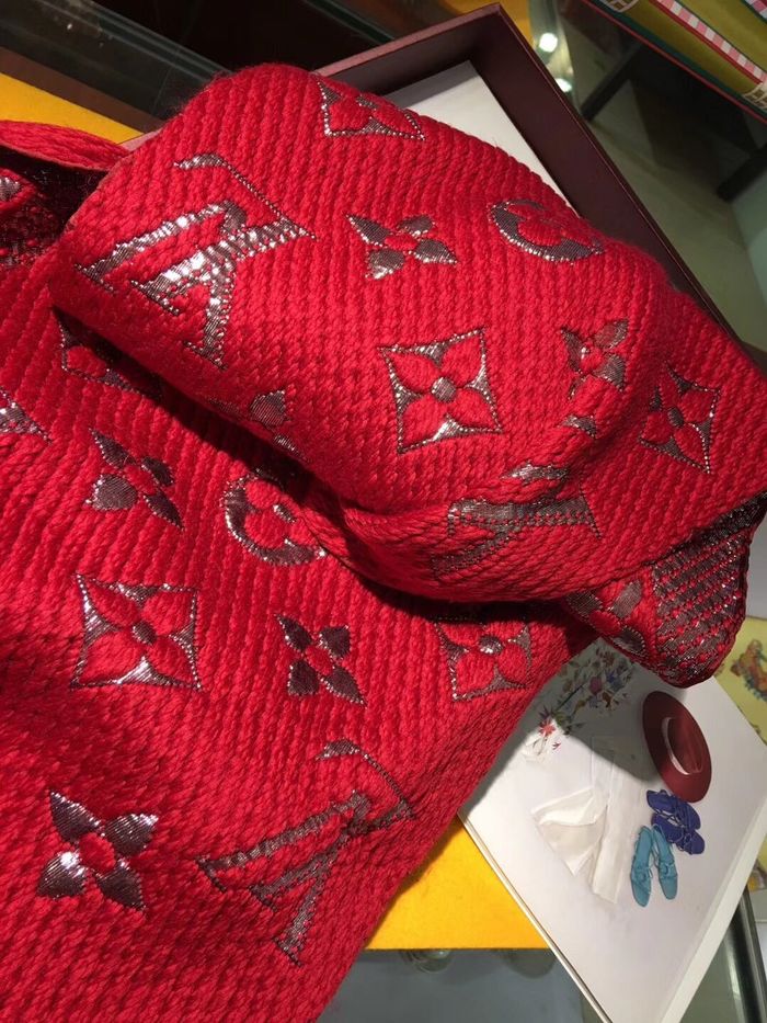 Louis Vuitton Scarf LV00162